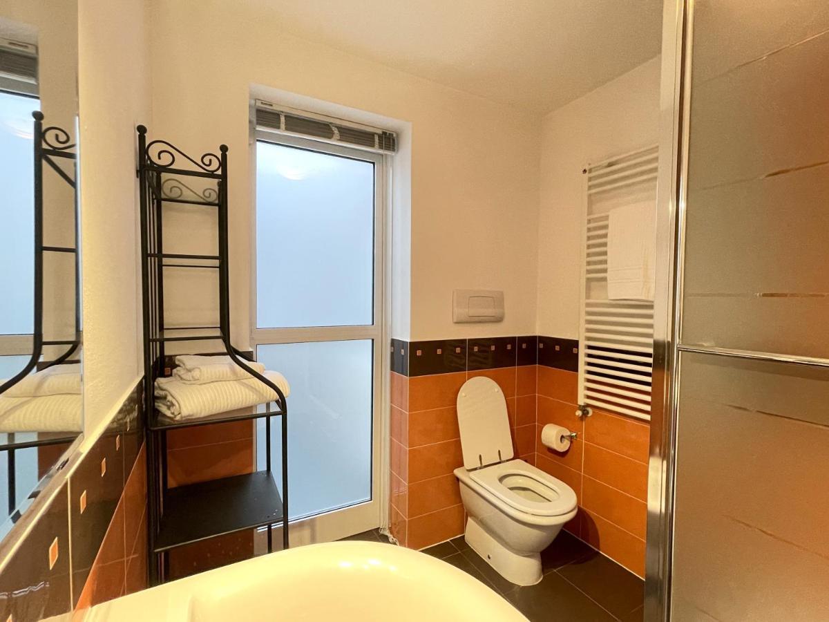Accomodo Mit48 Trivanotortona Apartment มิลาน ภายนอก รูปภาพ